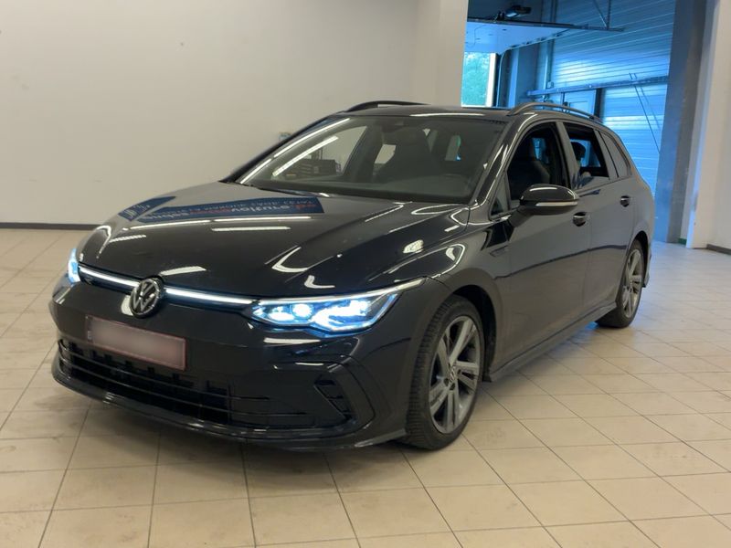 Volkswagen Golf VIII 2.0 TDI — 1/8