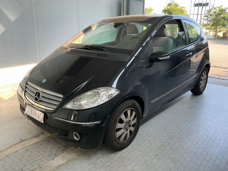 Mercedes-Benz A-Klasse A 180 CDI — 1/8