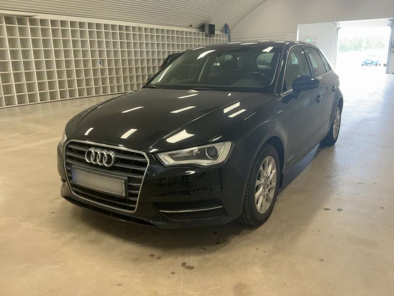 Audi A3 Sportback 1.2 TFSI — 1/8
