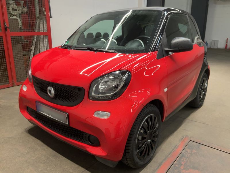 Smart fortwo 1.0 — фото 1