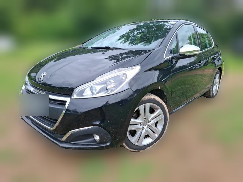 Peugeot 208 1.2 e-THP — фото 1