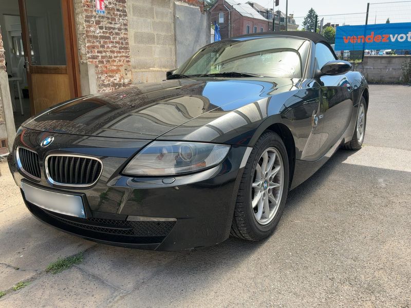BMW Z4 2.0i — 1/8