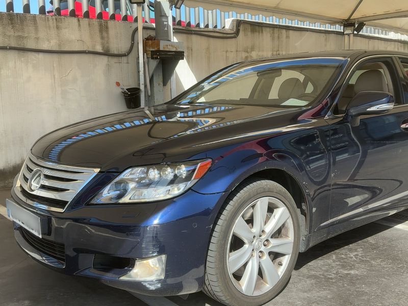 Lexus LS-Serie LS 600h — 1/8