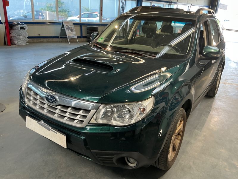Subaru Forester 2.0 Diesel — 1/8