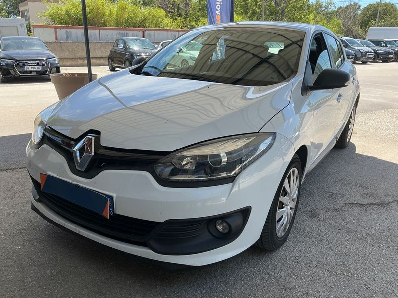 Renault Megane 1.5 dCi — 1/8