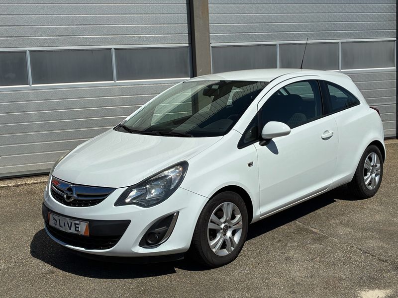 Opel Corsa 1.3 CDTI — 1/8