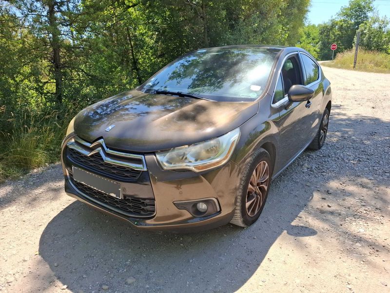 Citroen DS4 1.6 e-HDi — 1/8