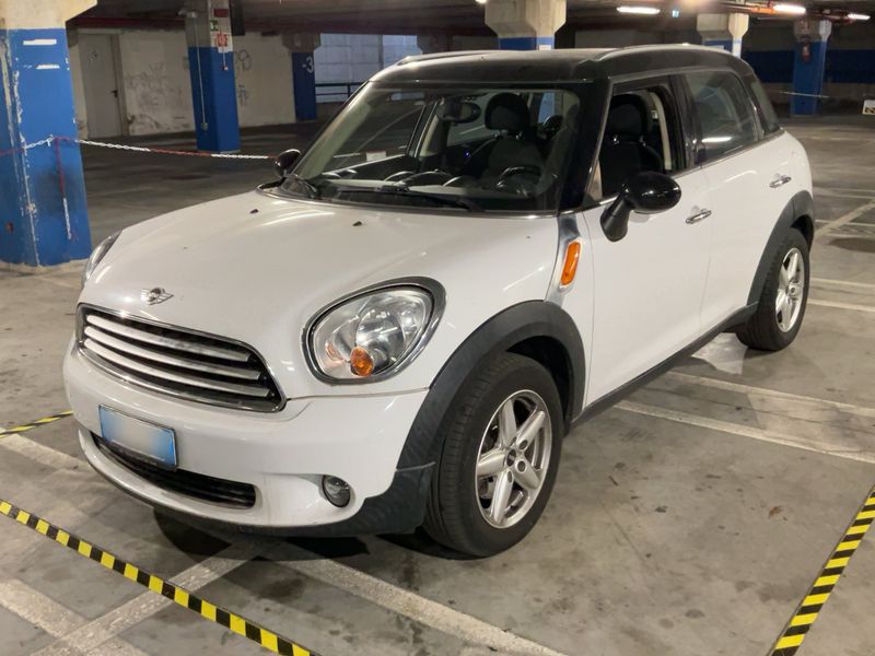 MINI Countryman Cooper D — фото 1