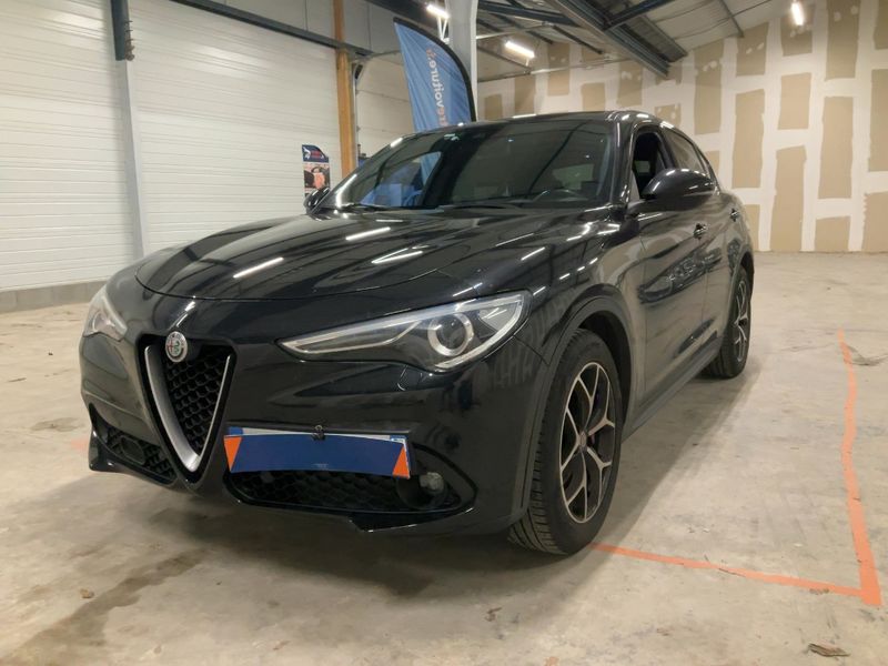 Alfa Romeo Stelvio 2.2 JTDM — 1/8