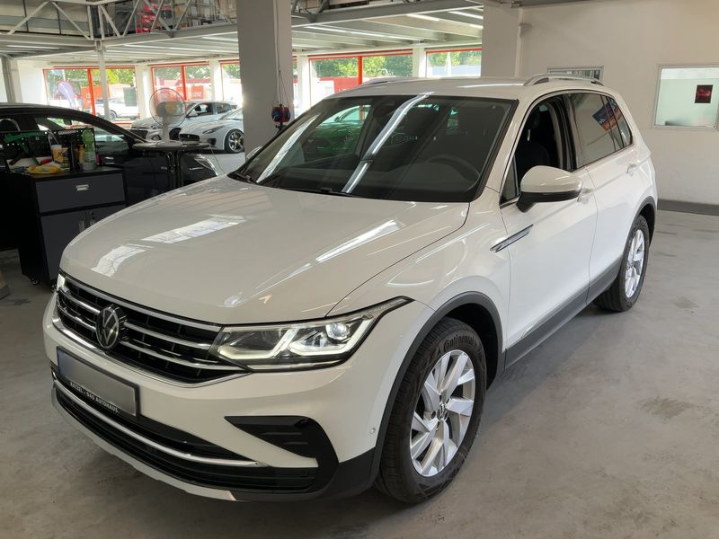 Volkswagen Tiguan 2.0 TDI — фото 1