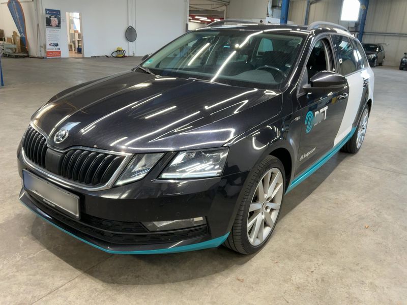 Skoda Octavia 2.0 TDI — 1/8