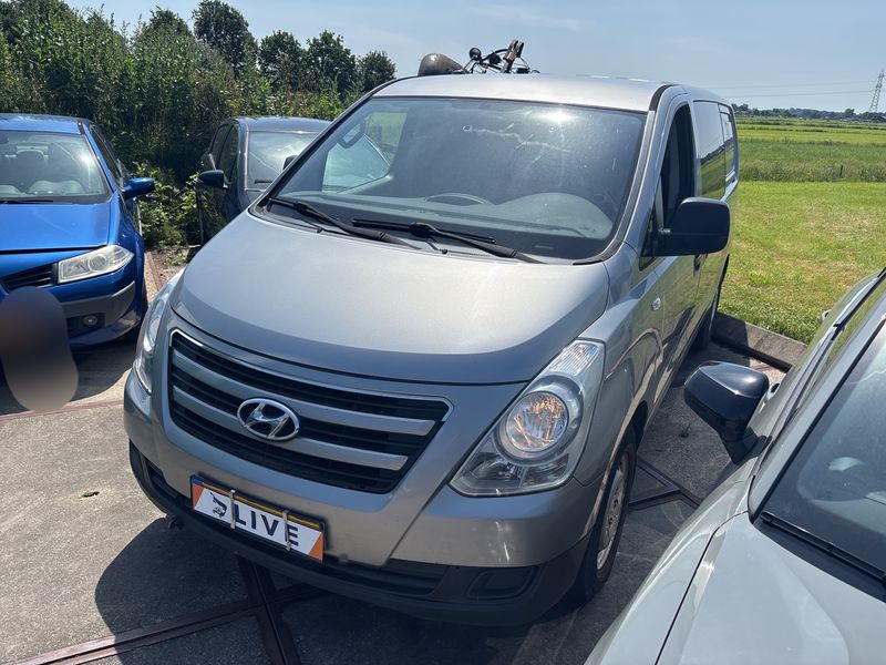 Hyundai H350 Kasten 2.5 CRDi — 1/8