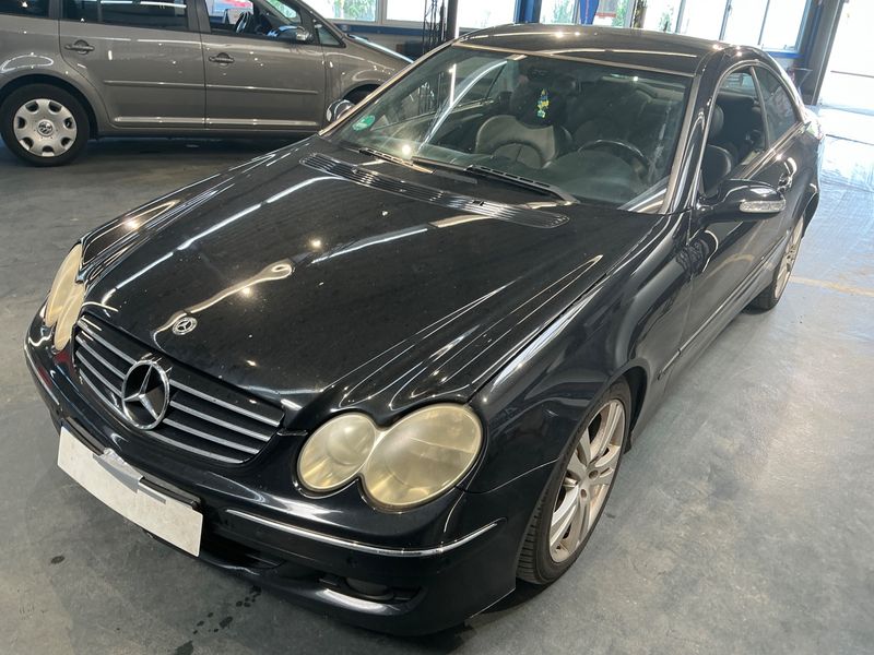 Mercedes-Benz CLK-Klasse CLK 220 CDI — фото 1