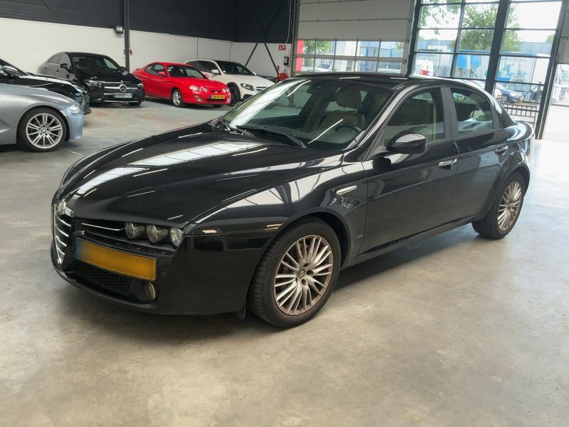 Alfa Romeo Alfa 159 1.8 Turbo — фото 1