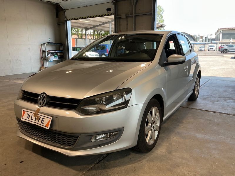 Volkswagen Polo 1.6 TDI — 1/8