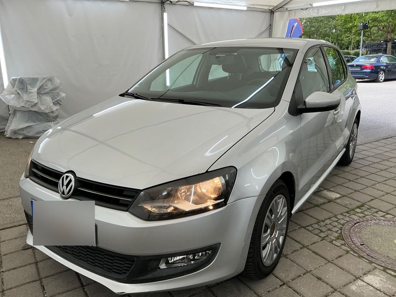 Volkswagen Polo 1.4 FSI — 1/8