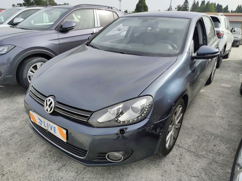 Volkswagen Golf VI 1.6 TDI — 1/8