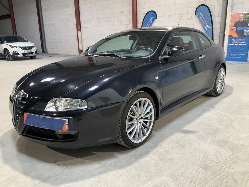Alfa Romeo Alfa GT 1.9 JTDM — 1/8