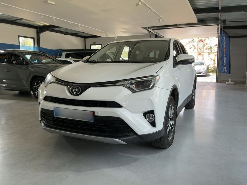 Toyota RAV 4 2.0 D-4D — 1/8