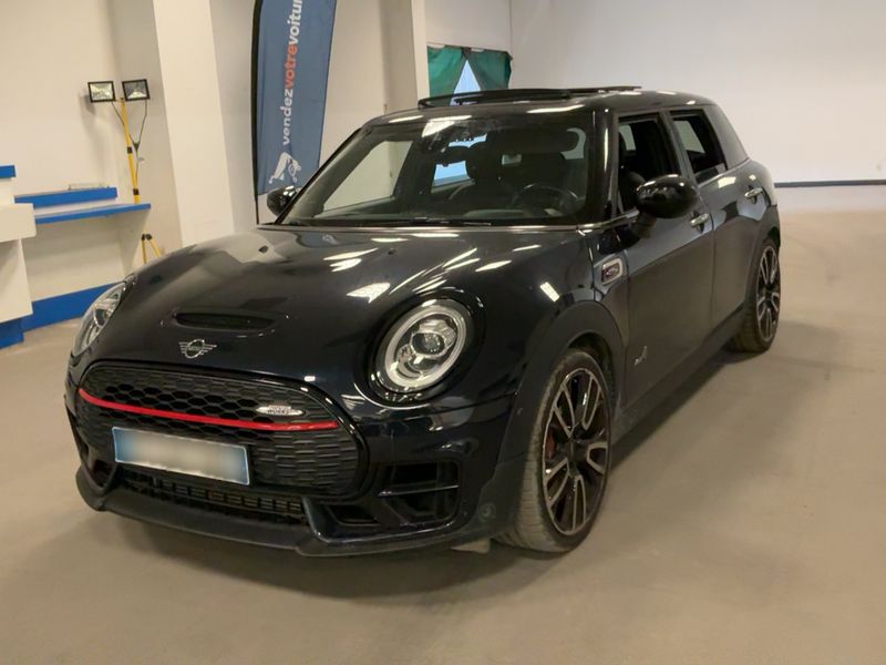 MINI Clubman John Cooper Works — 1/8