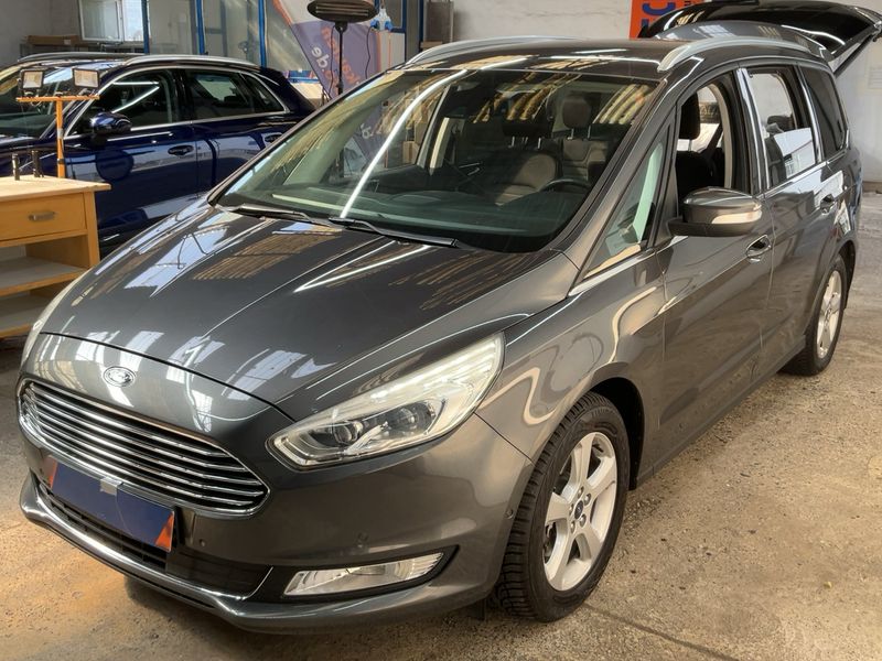 Ford Galaxy 2.0 TDCi — 1/8