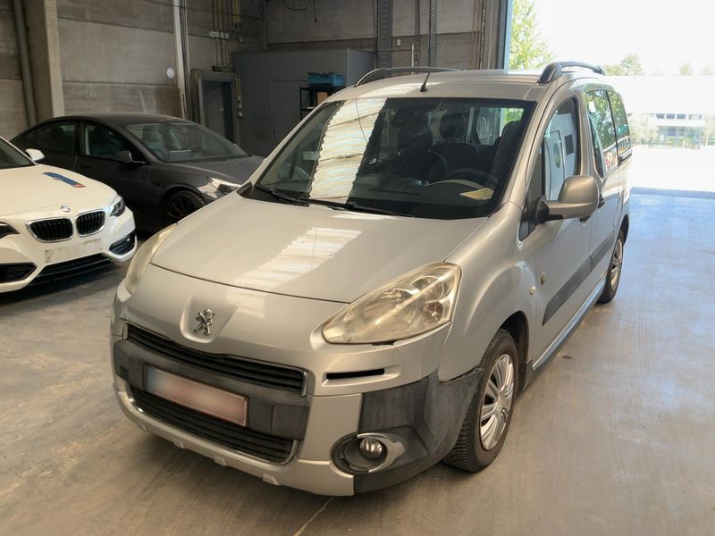 Peugeot Partner 1.6 HDi — 1/8
