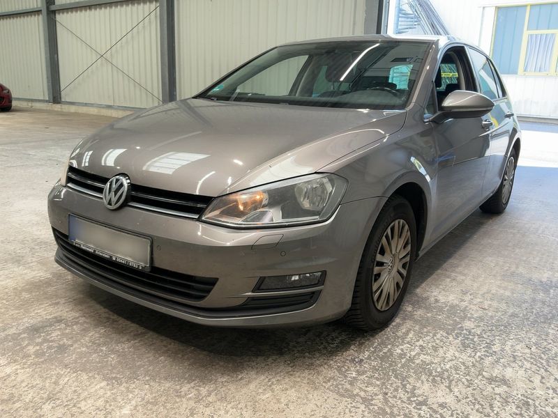 Volkswagen Golf VII 1.2 TSI — 1/8