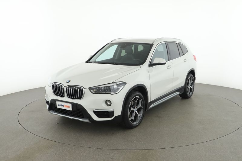 BMW X1 sDrive 18d — фото 1