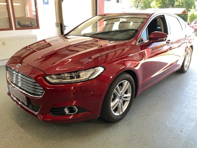 Ford Mondeo 2.0 EcoBoost — 1/8
