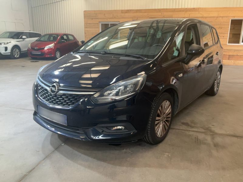Opel Zafira Tourer 1.6 CDTI — 1/8
