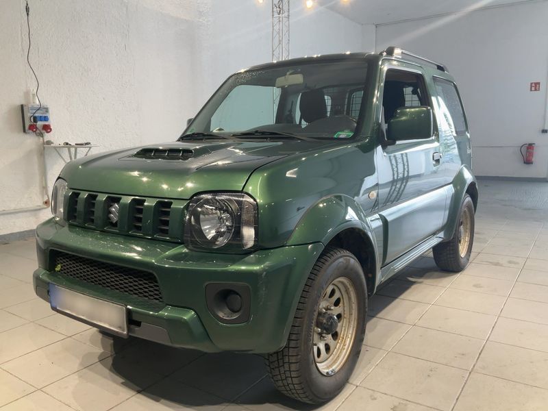 Suzuki Jimny 1.3 — 1/8