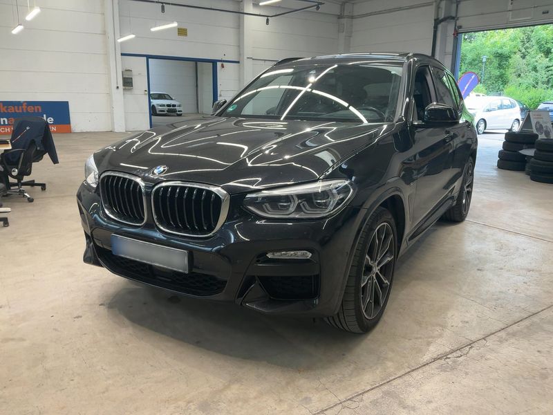 BMW X3 xDrive 30d — 1/8