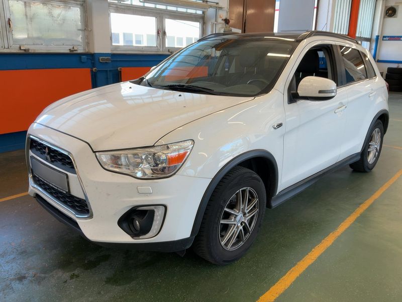 Mitsubishi ASX 2.2 DI-D — фото 1