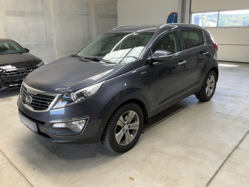 Kia Sportage 2.0 CRDi — 1/8