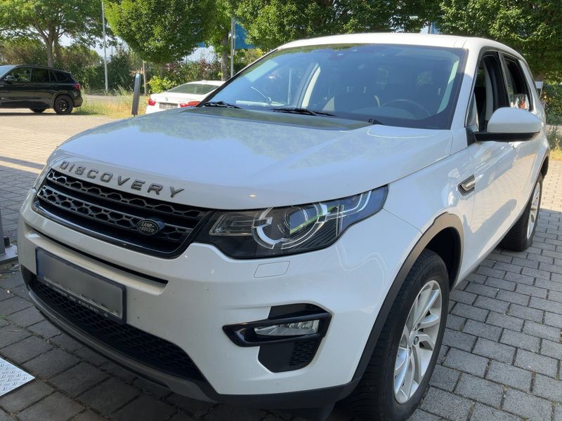 Land Rover Discovery Sport 2.0 Td4 — 1/8