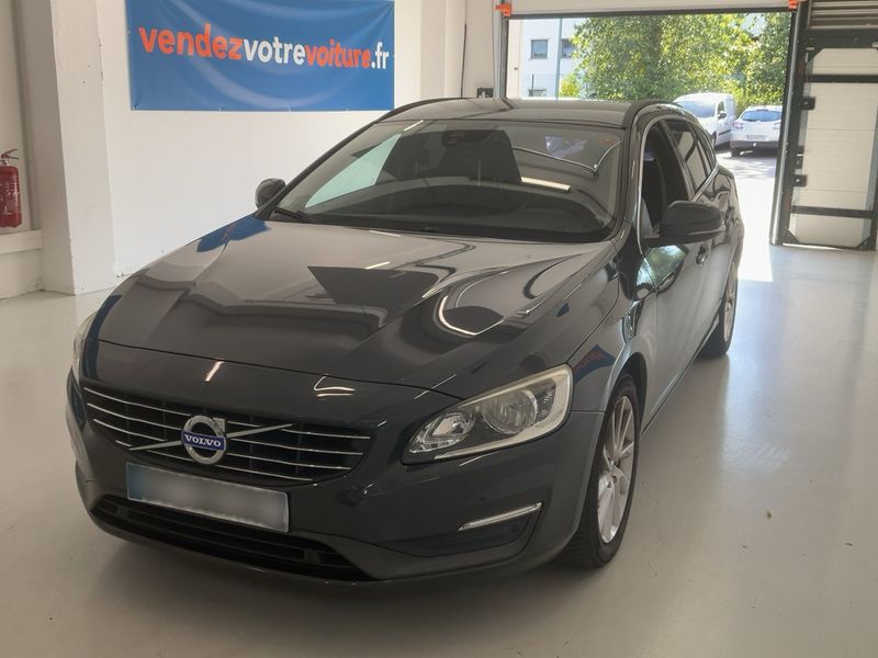 Volvo V60 2.0 D3 — фото 1