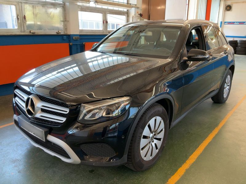 Mercedes-Benz GLC-Klasse GLC 220 — фото 1