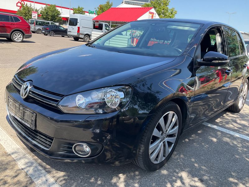 Volkswagen Golf VI 1.6 TDI — 1/8