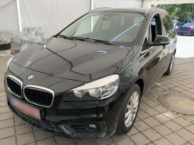BMW 2er 218i Gran Tourer — фото 1