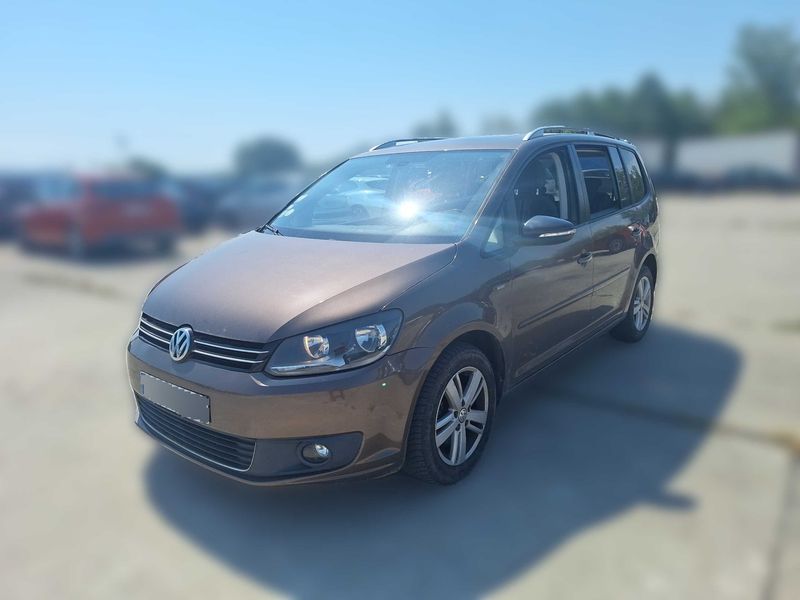 Volkswagen Touran 2.0 TDI — 1/8