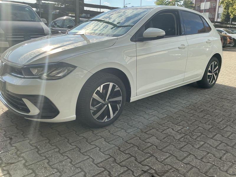 Volkswagen Polo 1.0 TSI — фото 1