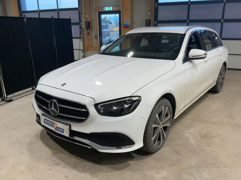 Mercedes-Benz E-Klasse E 300 de — 1/8