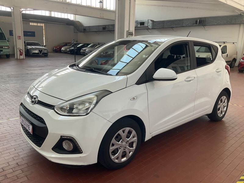 Hyundai i10 1.0 LPG — фото 1