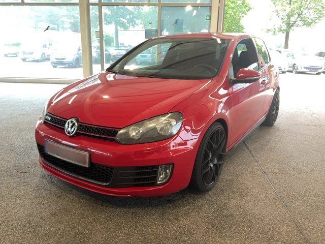 Volkswagen Golf VI 2.0 TSI — 1/8