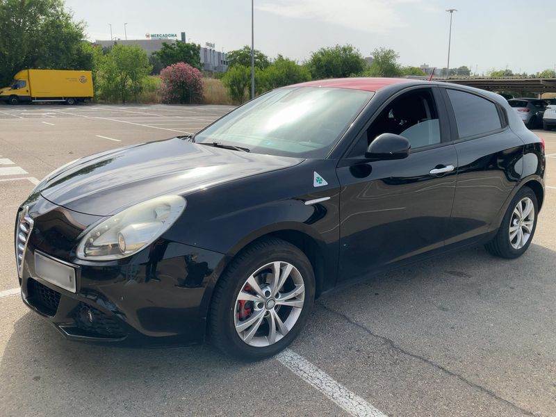 Alfa Romeo Giulietta 1.4 Turbo — 1/8