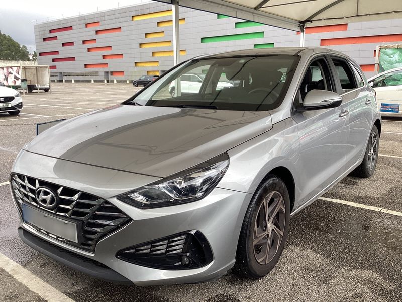 Hyundai i30 1.0 T-GDI — 1/8