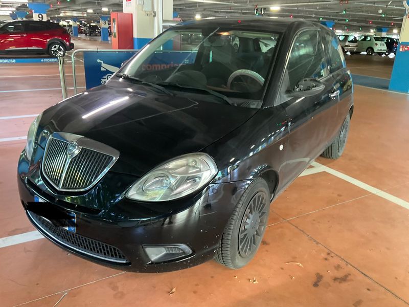 Lancia Ypsilon 1.2 — фото 1