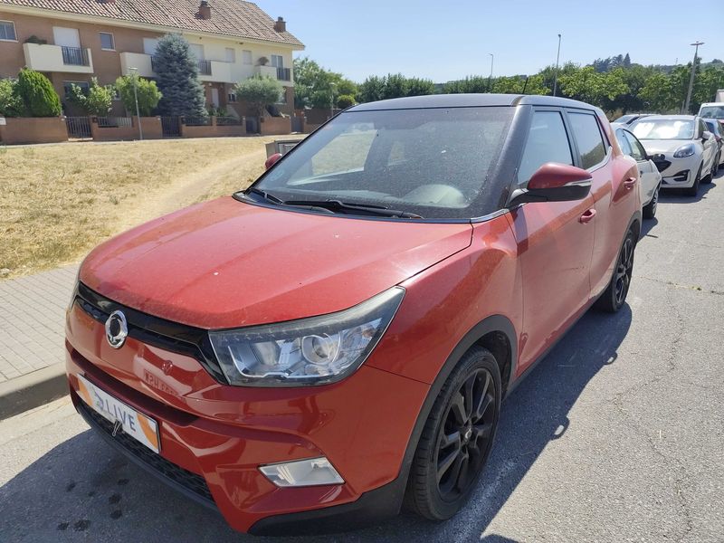 Ssangyong Tivoli 1.6 Turbodiesel — фото 1
