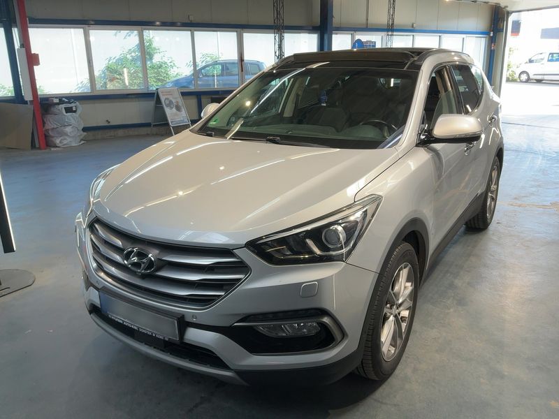 Hyundai Santa Fe 2.2 CRDi — 1/8
