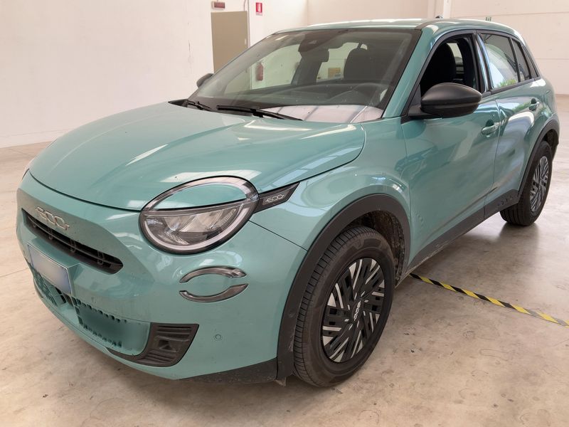 Fiat 600 1.2 Mild-Hybrid — 1/8